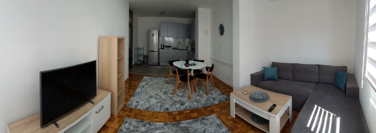 Apartment Emina Travnik Eksteriør billede