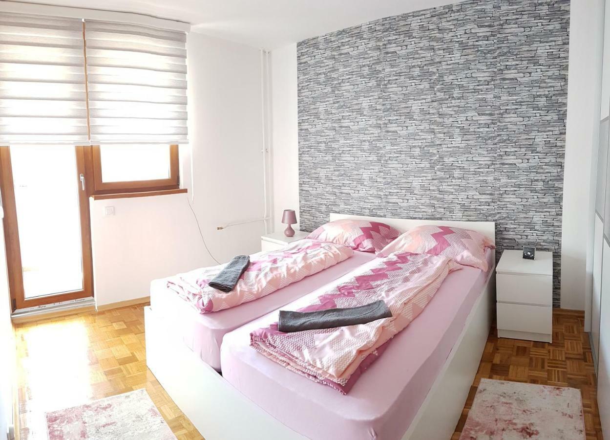 Apartment Emina Travnik Eksteriør billede
